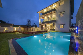 Mountain Majesty Villa by Tropicana Stays
